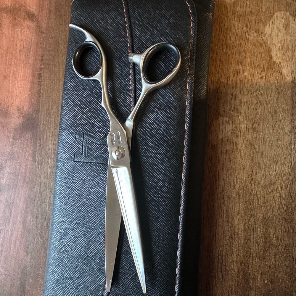 Silver Precision Grooming Scissors Professional Quality